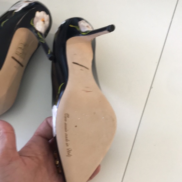 Dolce &Gabbana St. Tulipa heels. Never worn - Picture 5 of 9